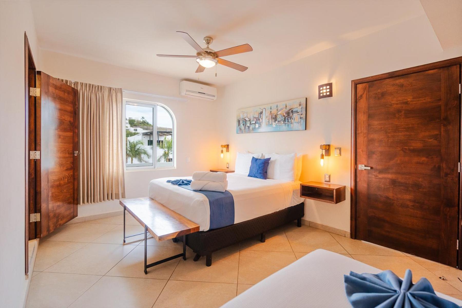 Hotel & Suites El Moro Ла Пас Екстериор снимка