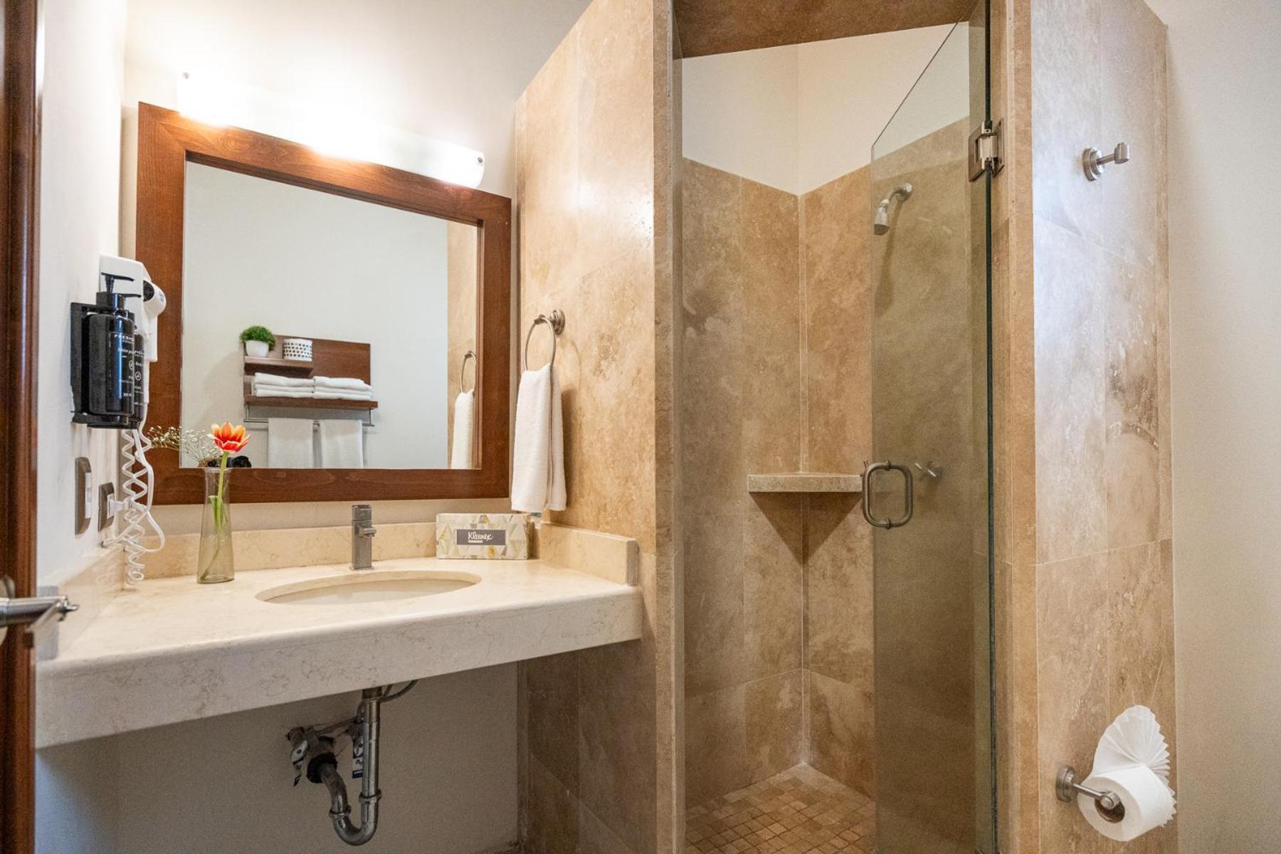 Hotel & Suites El Moro Ла Пас Екстериор снимка