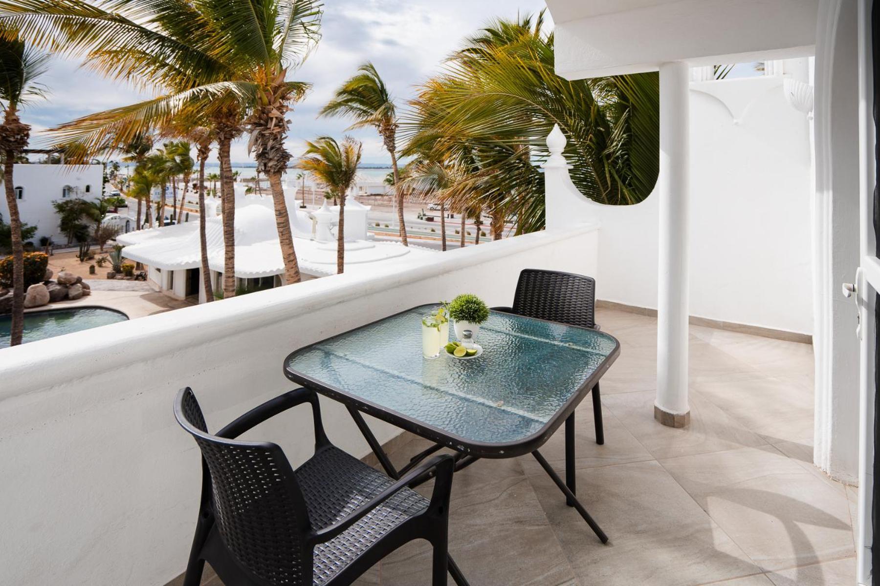 Hotel & Suites El Moro Ла Пас Екстериор снимка