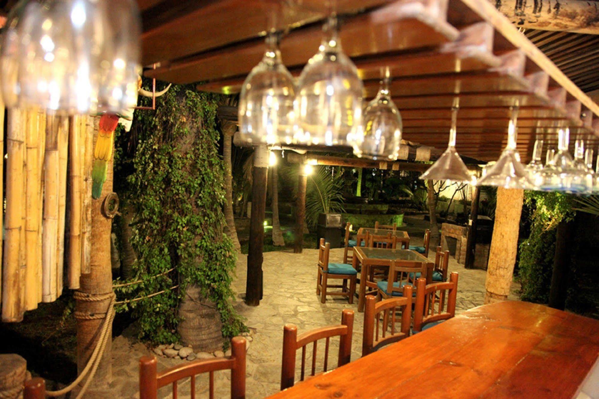 Hotel & Suites El Moro Ла Пас Екстериор снимка
